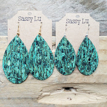 Load image into Gallery viewer, Green tiny peacock pattern cork earrings