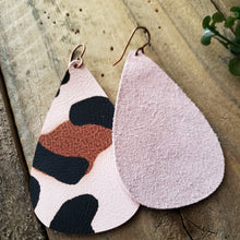 Load image into Gallery viewer, Pink Camo Print Genuine Leather Earrings, Teardrop Shape